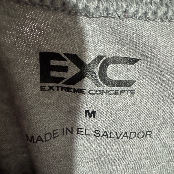 Gray Long Sleeve Cat Graphic Shirt - Picture 4 of 4